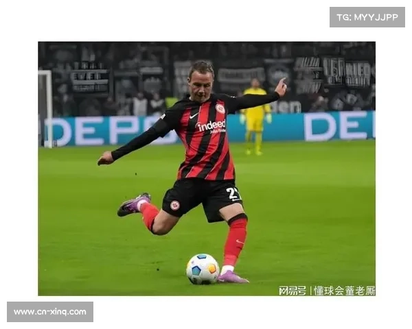 勒沃库森3-1战胜法兰克福，紧追拜仁